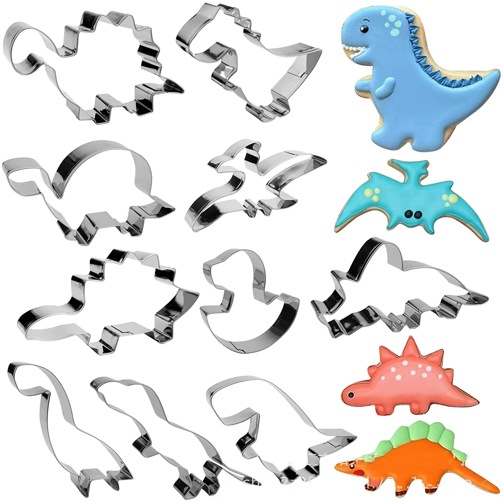 Mini Merry Christmas Metal Pastry and Cookie Cutter Set for Baking and Cake Decoration