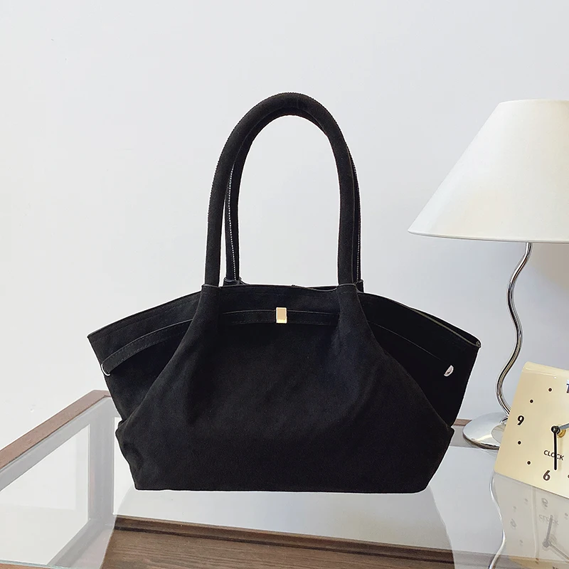 حقيبة كتف كلاسيكية غير لامعة من البولي يوريثان مع...