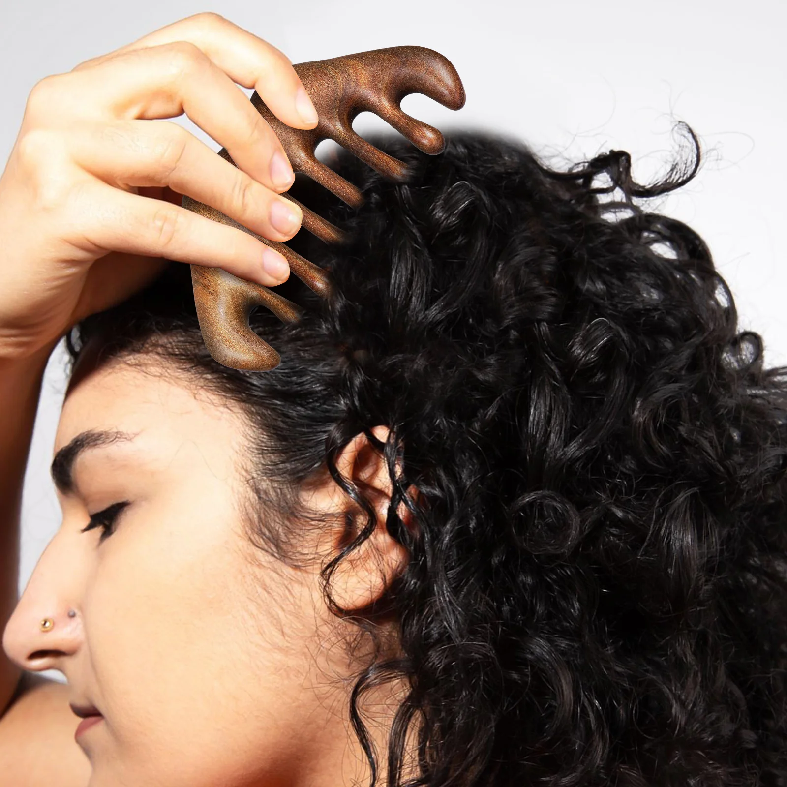 Рисунок 4 - Деревянная карманная Расческа для