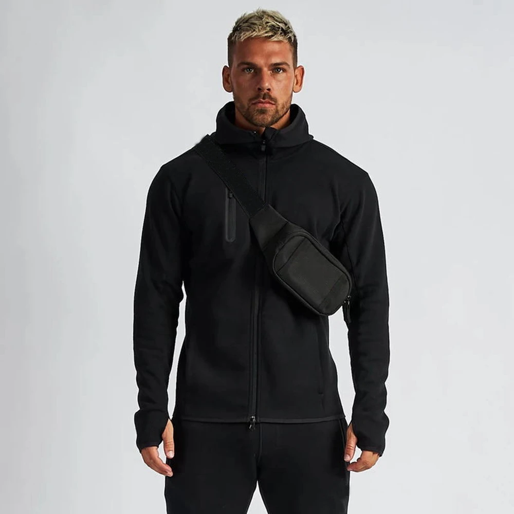 Détail de l'ensemble de sport PlatiNum