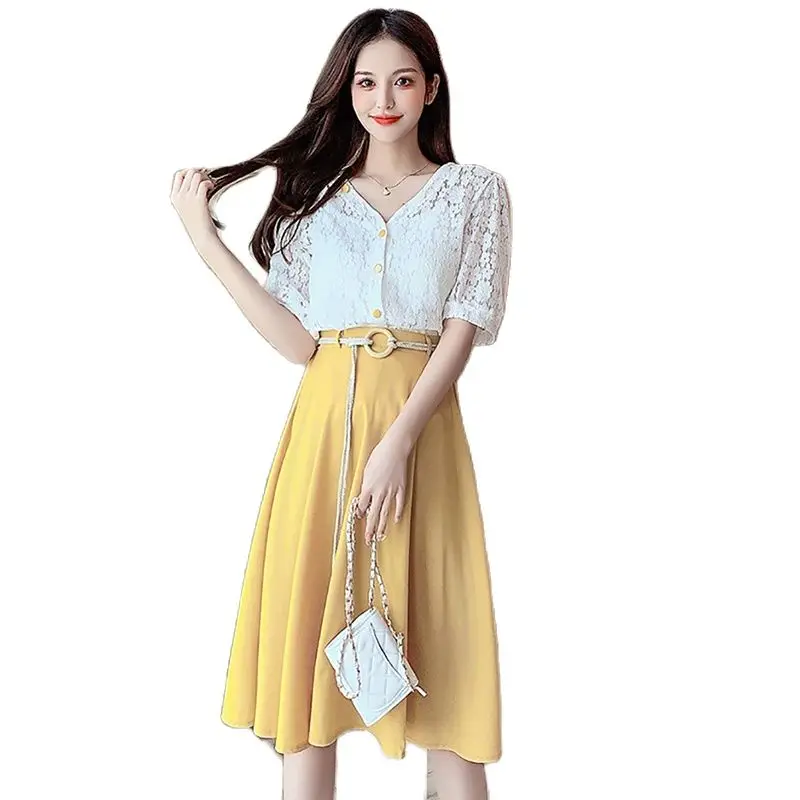 

New York Fashion Women White Hollowed Lace Tops with Liner Yellow Loose Knee Length Skirt Two Pieces Women Set Summer Design