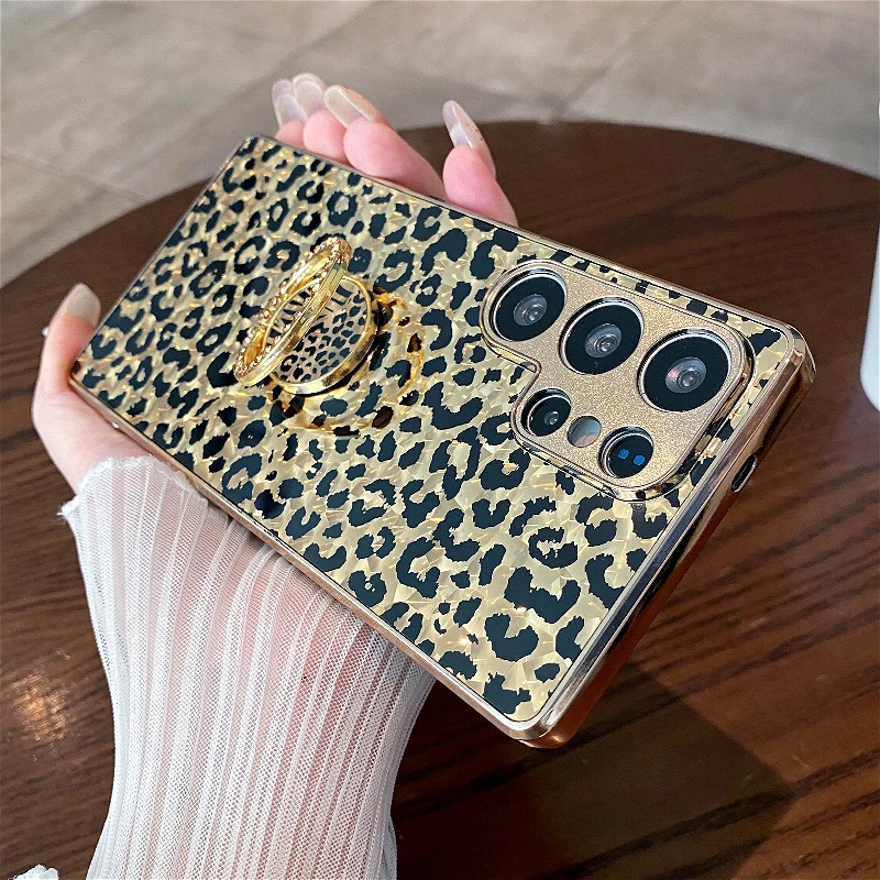 Luxury Leopard Print Stand Case - Shockproof 5G Protection Cover