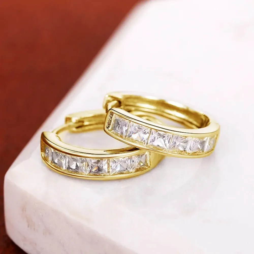 Huitan Classic Design Women Hoop Earrings Princess Square Cz Simple Elegant Female Accessories Versatile Jewelry