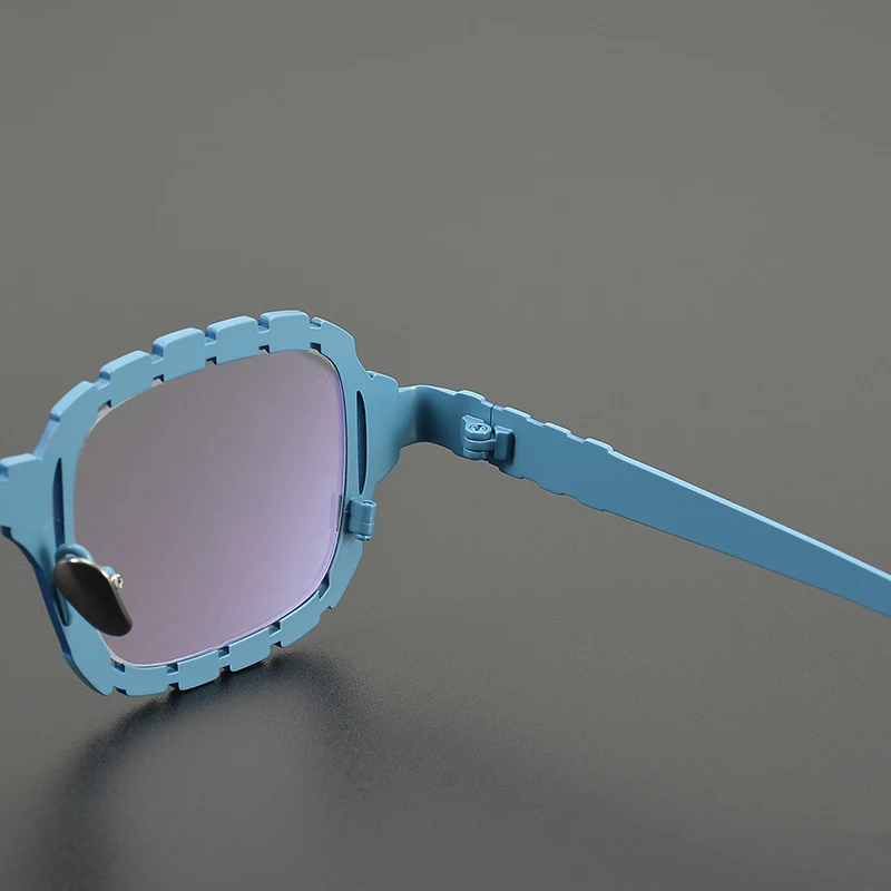 Nobler Women's Titanium Eyeglasses Image 14