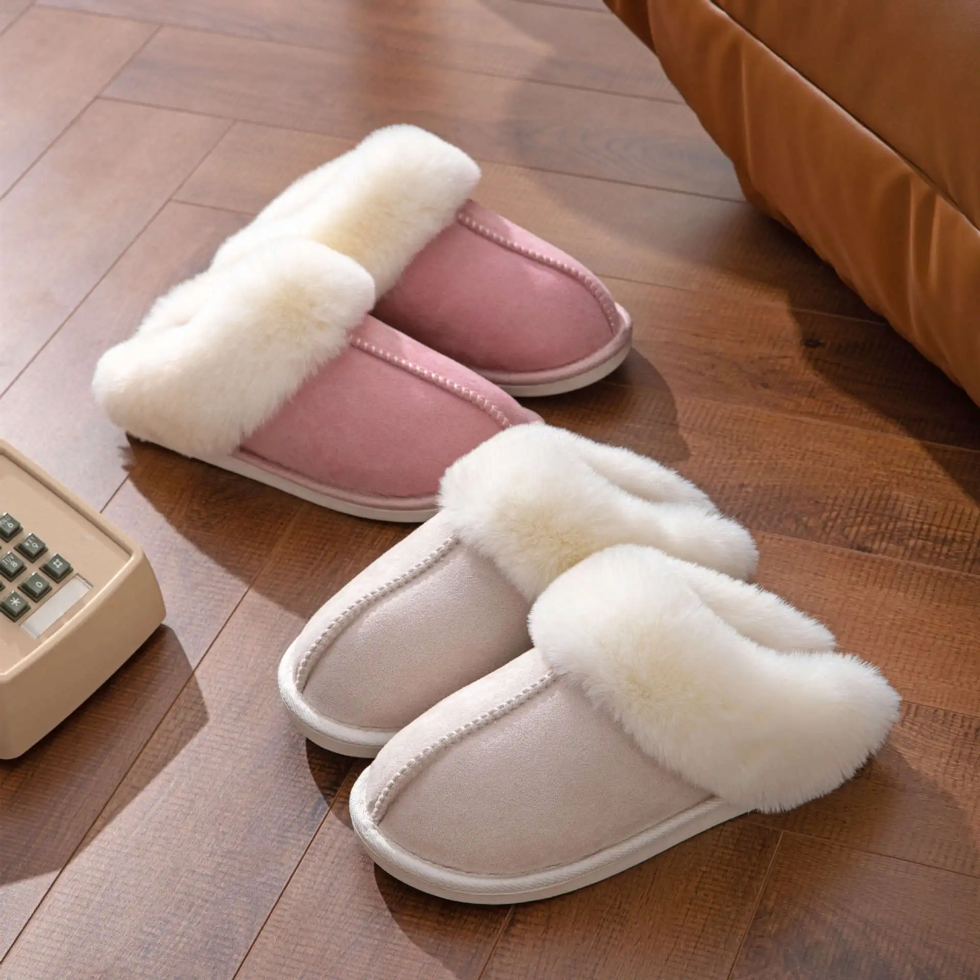 2023 Plush Warm Home Flat Slippers Lightweight Soft Comfortable Winter Slippers Women's Cotton Shoes Indoor Plush Slippers