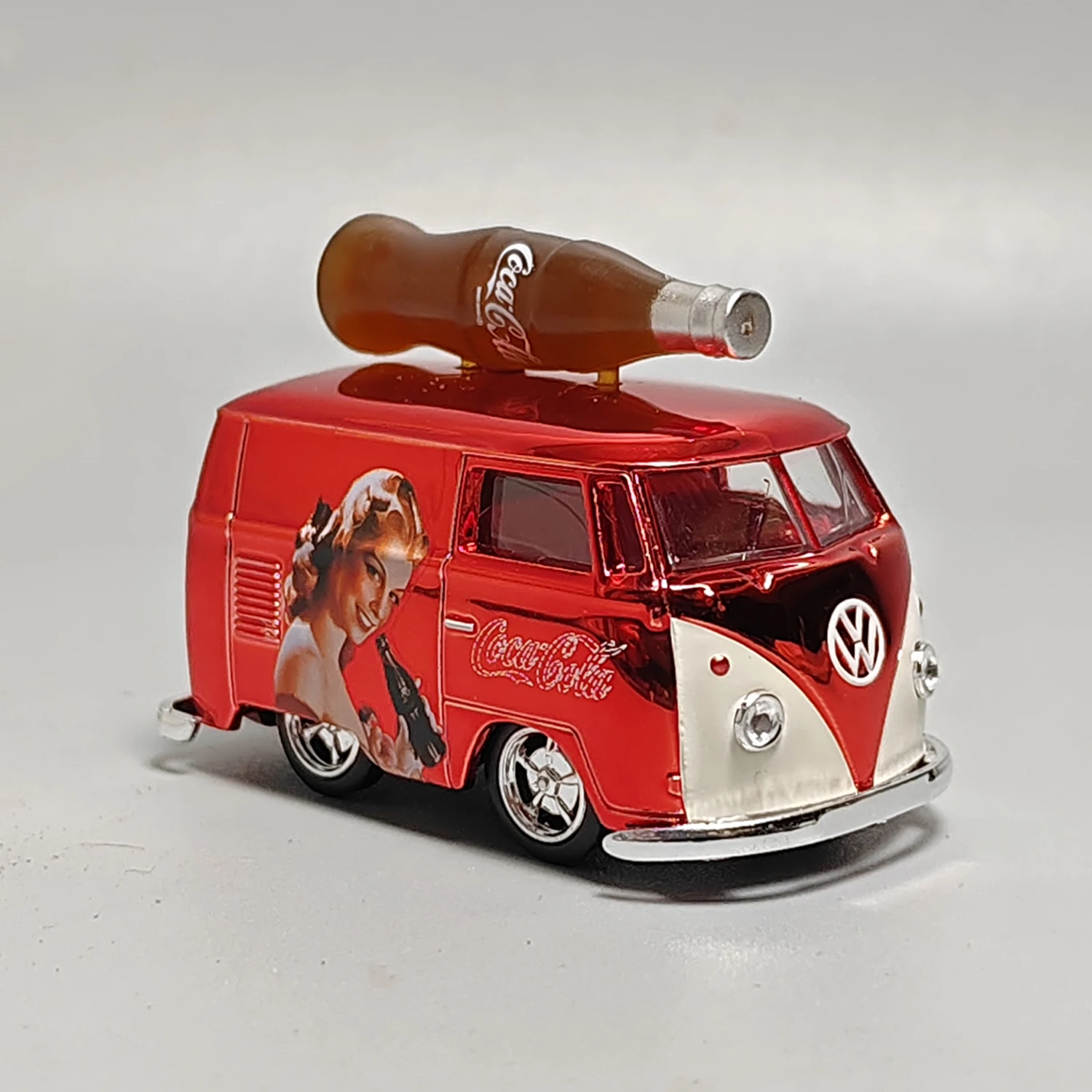 1:64 Scale Diecast Alloy Cola Volkswagen T1 Transport Van Toys Cars Model Classics Nostalgia Adult Gifts Souvenir Static Display 2