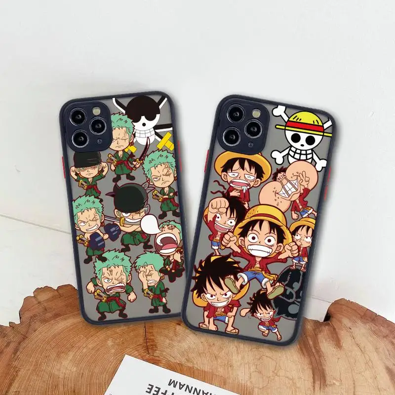 Luffy pattern Phone Case For iphone 13 12 11 Pro Max Mini XS 8 7 Plus X