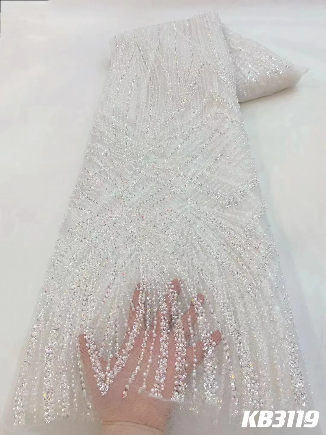 Latest White African Beaded Lace Fabrics Luxury Sequins French Mesh Tulle Beads Lace Fabrics For Wedding Party Dress KB3119