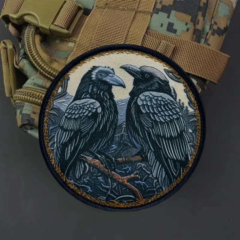 Odin's Crow Taktischer Aufnäher auf Stoff, Militärkrähen-Armband, bedruckt, Moralabzeichen, Aufnäher, Klett Combat-Applikation, Rucksack-Aufkleber – Detail 1