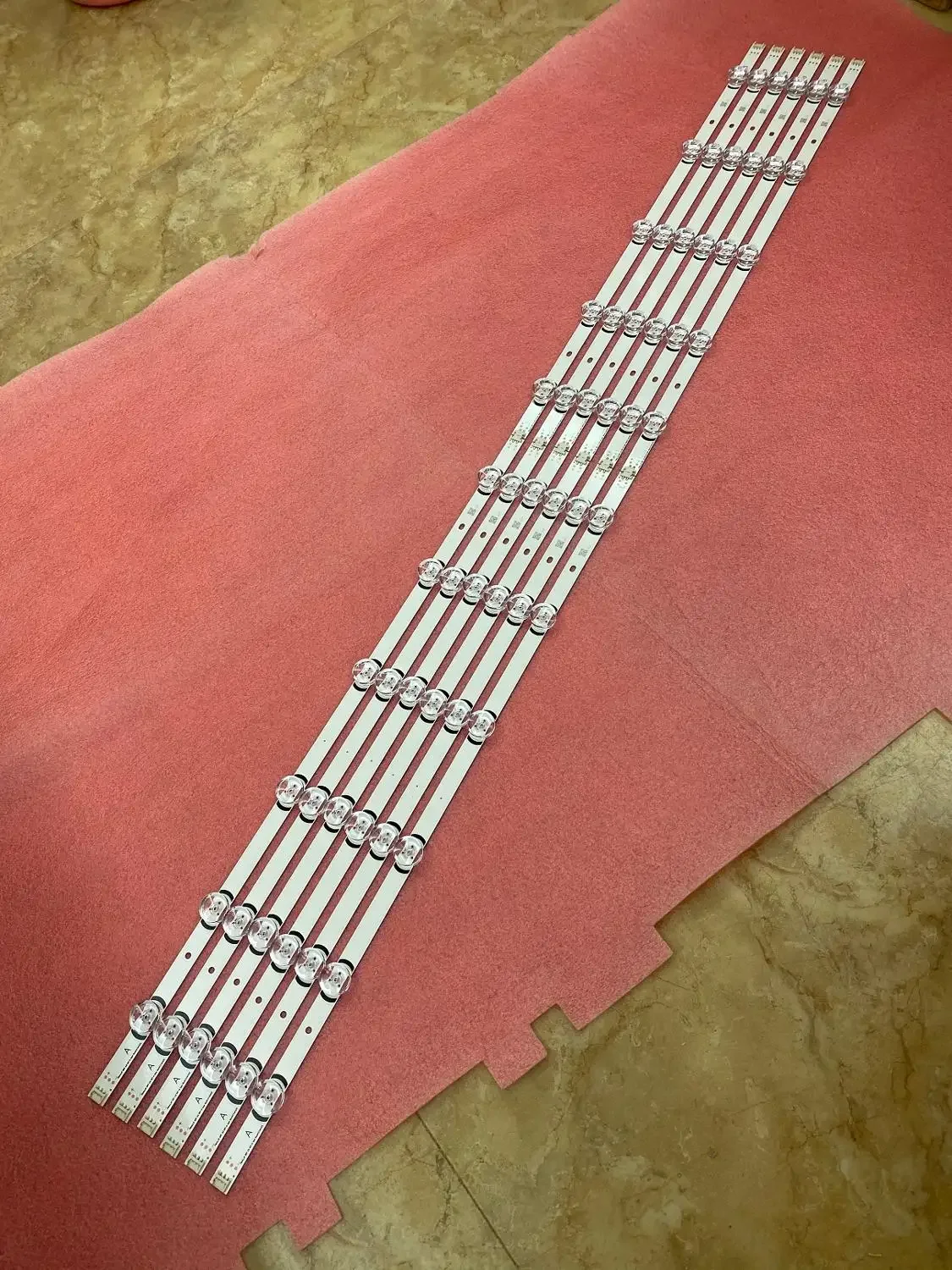 Рисунок 3 - Фонарь подсветки для LG 60LB5630