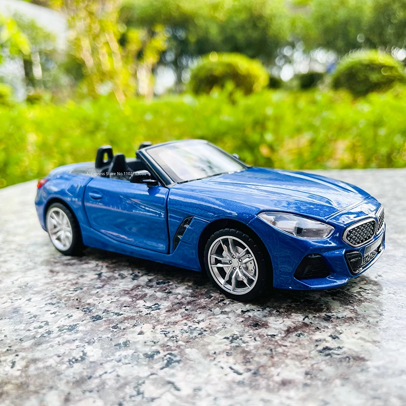 MSZ 1:30 BMW Z4 M40i blue Alloy Car Model Kids Toy Car Die Casting with Sound and Light Pull Back Function Boy Car Gift