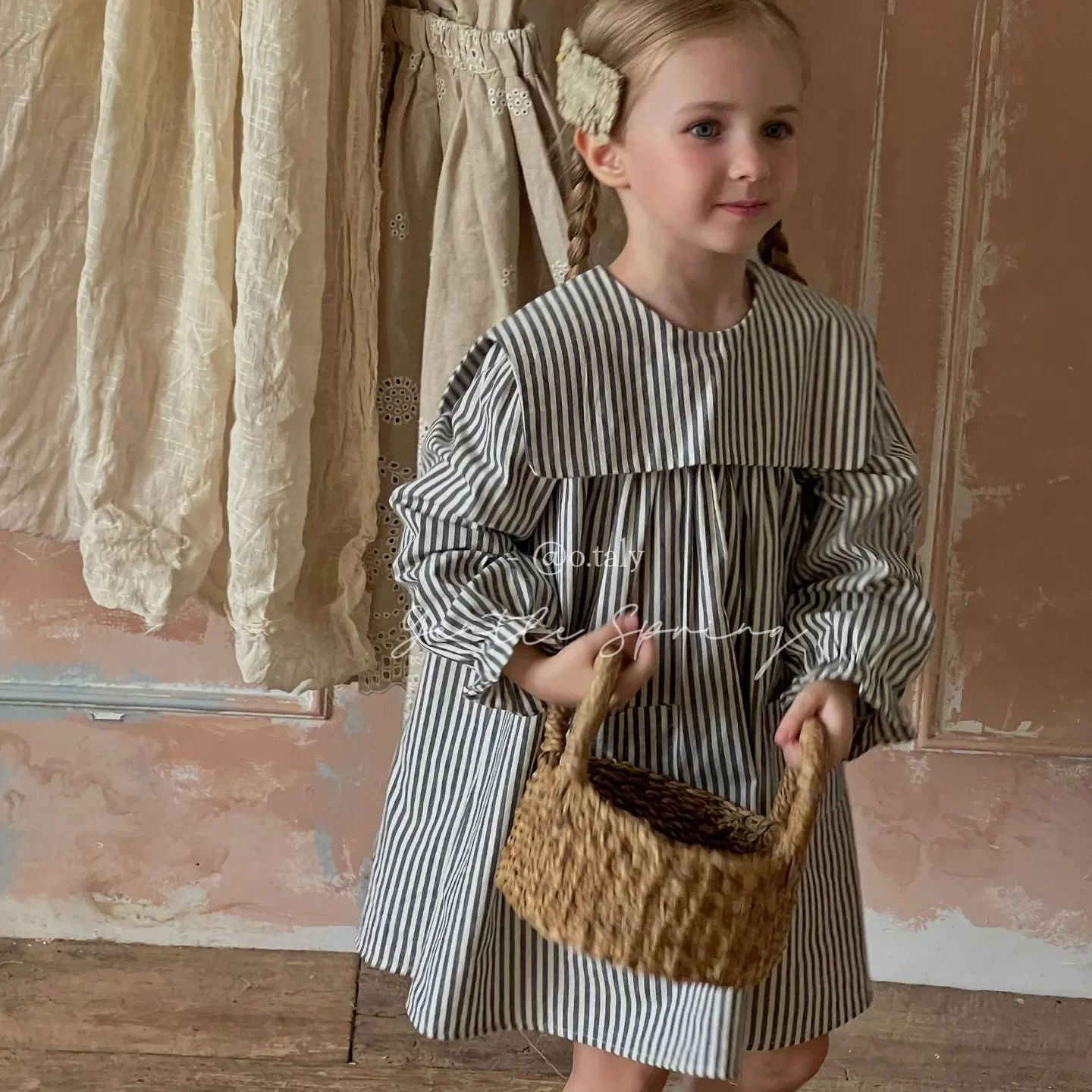 

7410 Children Dress Autumn 2023 New Korean Simple Fashion Girl's Lapel Dress Striped Big Collar Doll Skirt Dress