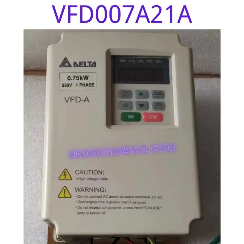 

Используется серийный преобразователь частоты VFD007A21A, 220 кВт, в, проверено на функцию, не повреждена, внешний вид не поврежден