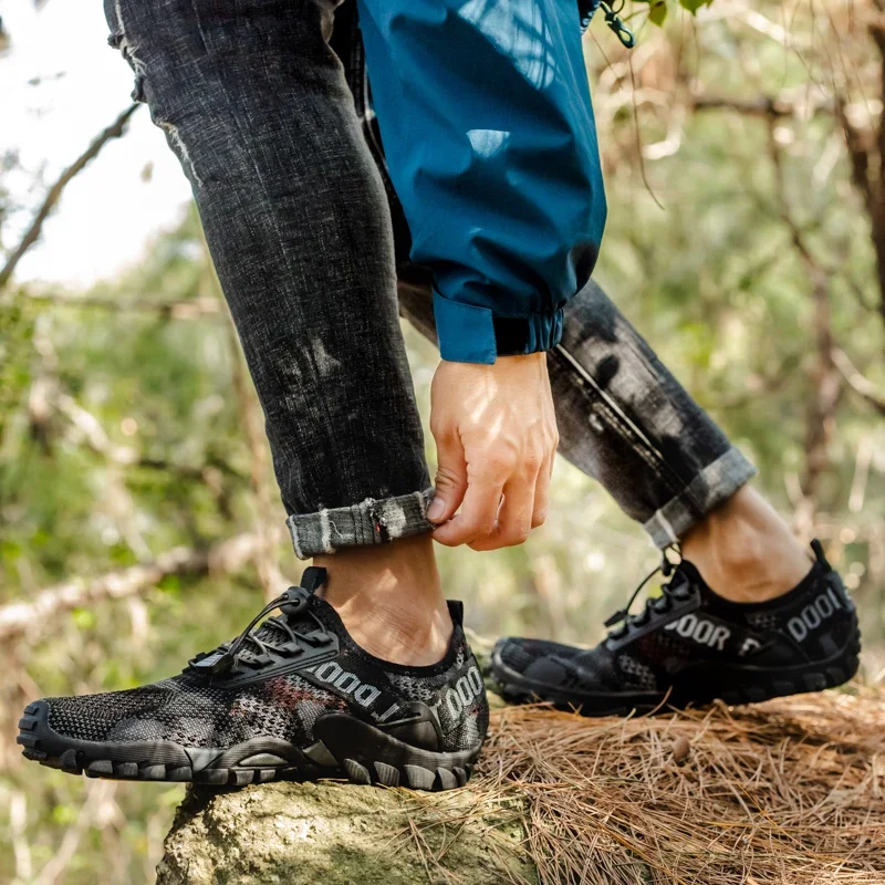Men's Casual Shoes Lightweight Breathable Mesh Men Sneakers Rubber Sole Non-Slip Men's Summer Shoes Outdoor Fashion Men Shoes