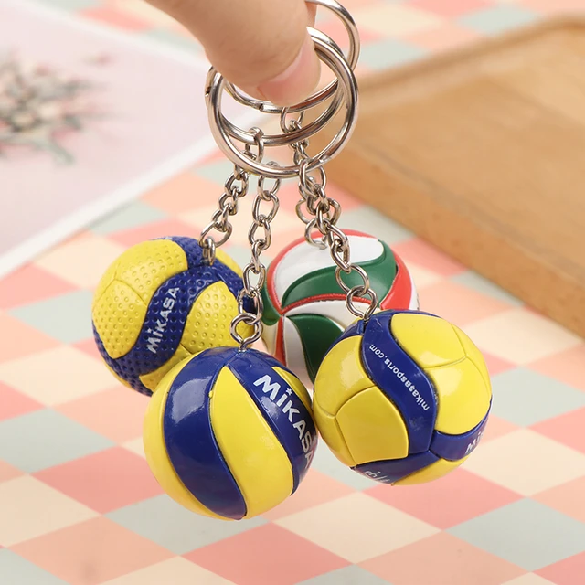 Porte-clés de volley-ball pour le sport, ornements de football, boule de  plage, cadeaux d'affaires, JOEquiRings - AliExpress