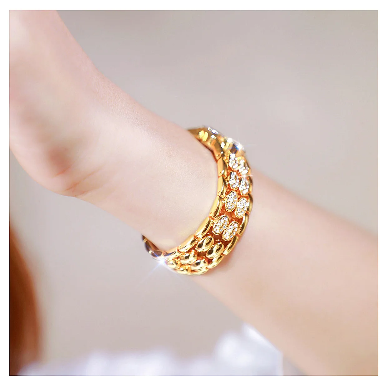 Orologi da donna alla moda, bracciale in oro, orologio al quarzo in acciaio inossidabile, orologio da donna vintage, orologi da polso con diamanti, regali_voghion.com