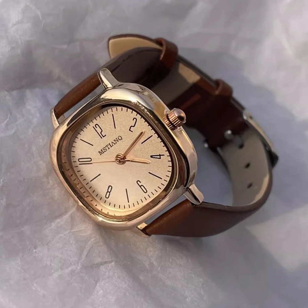 MAYZHISU Luxury Women's Watches Lady Round Ladies Bracelet Female Watch Leather Thin Retro Quartz Wristwatch for Women Girl Gift