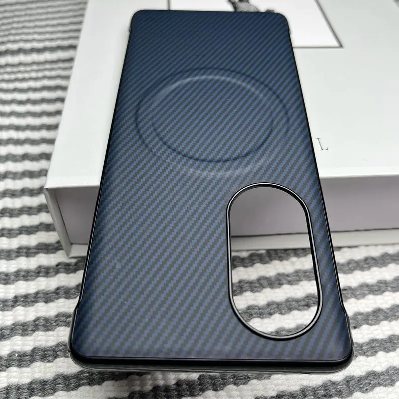 Huawei Honor Pro Hard Carbon Fiber Magnetic Wireless Charging Slim Protective Back Cover