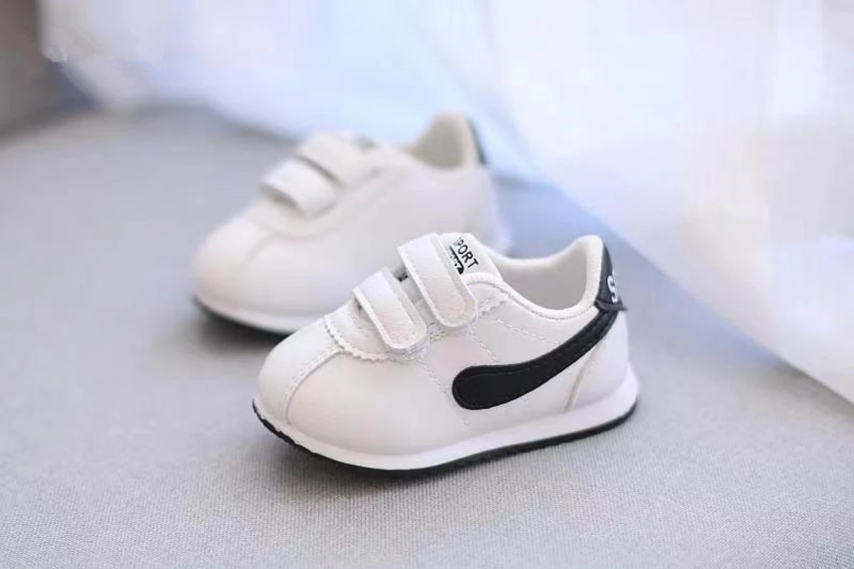 New Non-slip Sneakers Kids Boy Girl Baby 0-2 Years Old Shoes Toddlers Children With Soft Soles Small White Board Shoes Baby Shoe 6