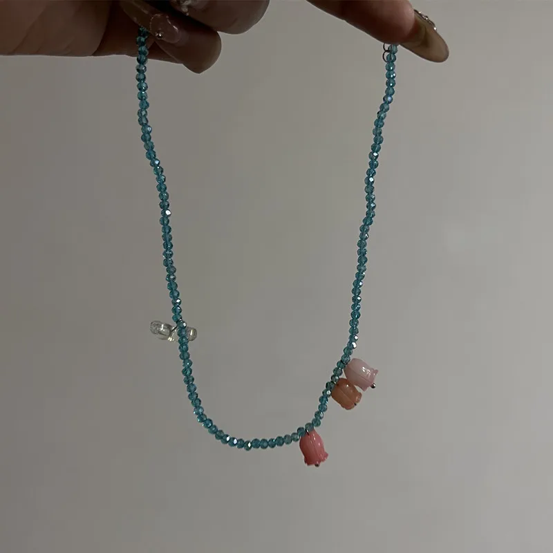 Collana con ciondolo di frutta: gioielli estivi con perline di perle colorate