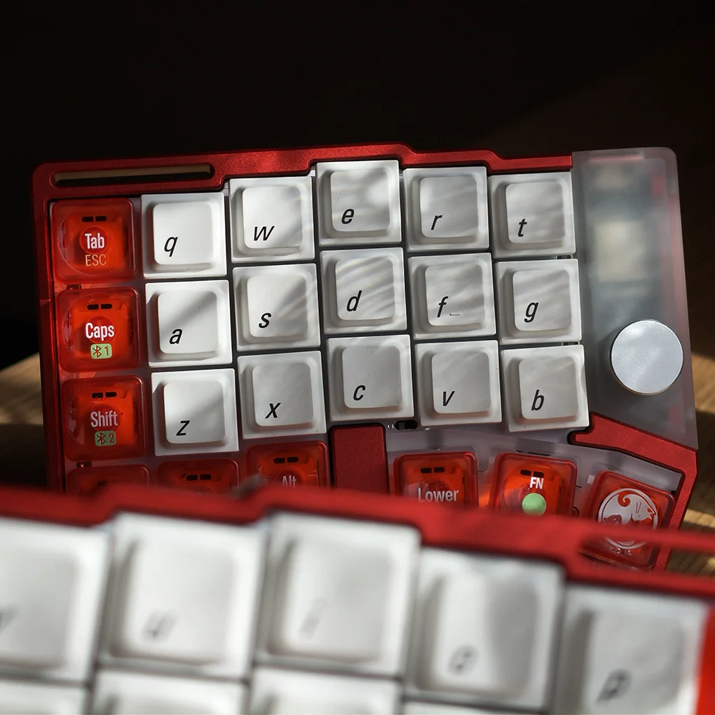 Cornix 分割キーボード DSC01599.webp
