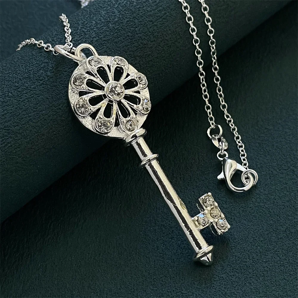 925 Silver Necklace With Round Key Inlaid Zircon Pendant, Suitable For Men And Women To Wear Daily