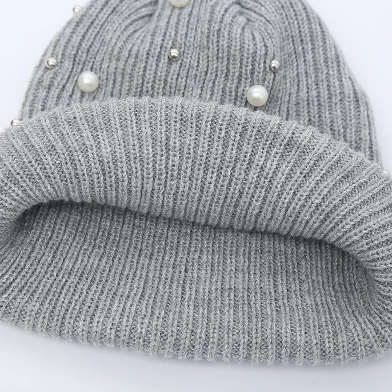 Fashion Pearl Hats Women Winter Knitted Caps Soft Beanie Women's Hat Female Cap Girls Skullies Beanies gorros mujer invierno 2