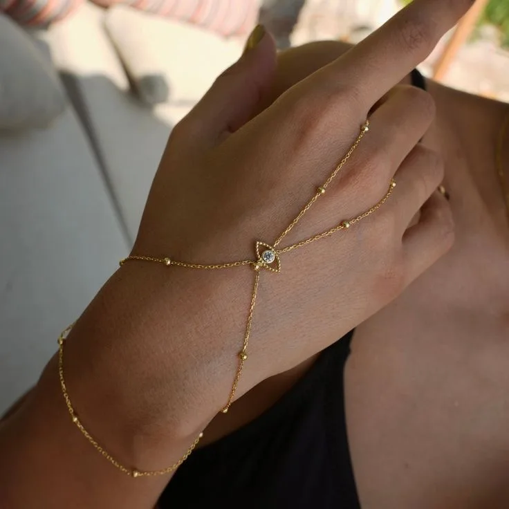 Cube Zirconia Devils Eye Pendant Finger Bracelet