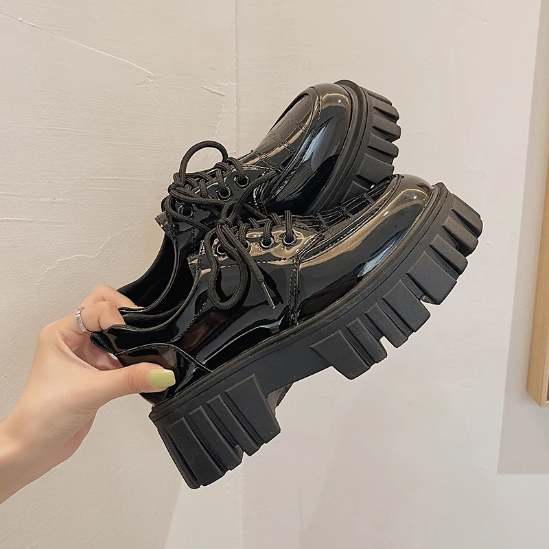 2022 Autumn New Fashtion Platform Pu Leather Women's Flat Shoes Lace-up Square Heel Thick Heel Women's Casual Loafers Shoes