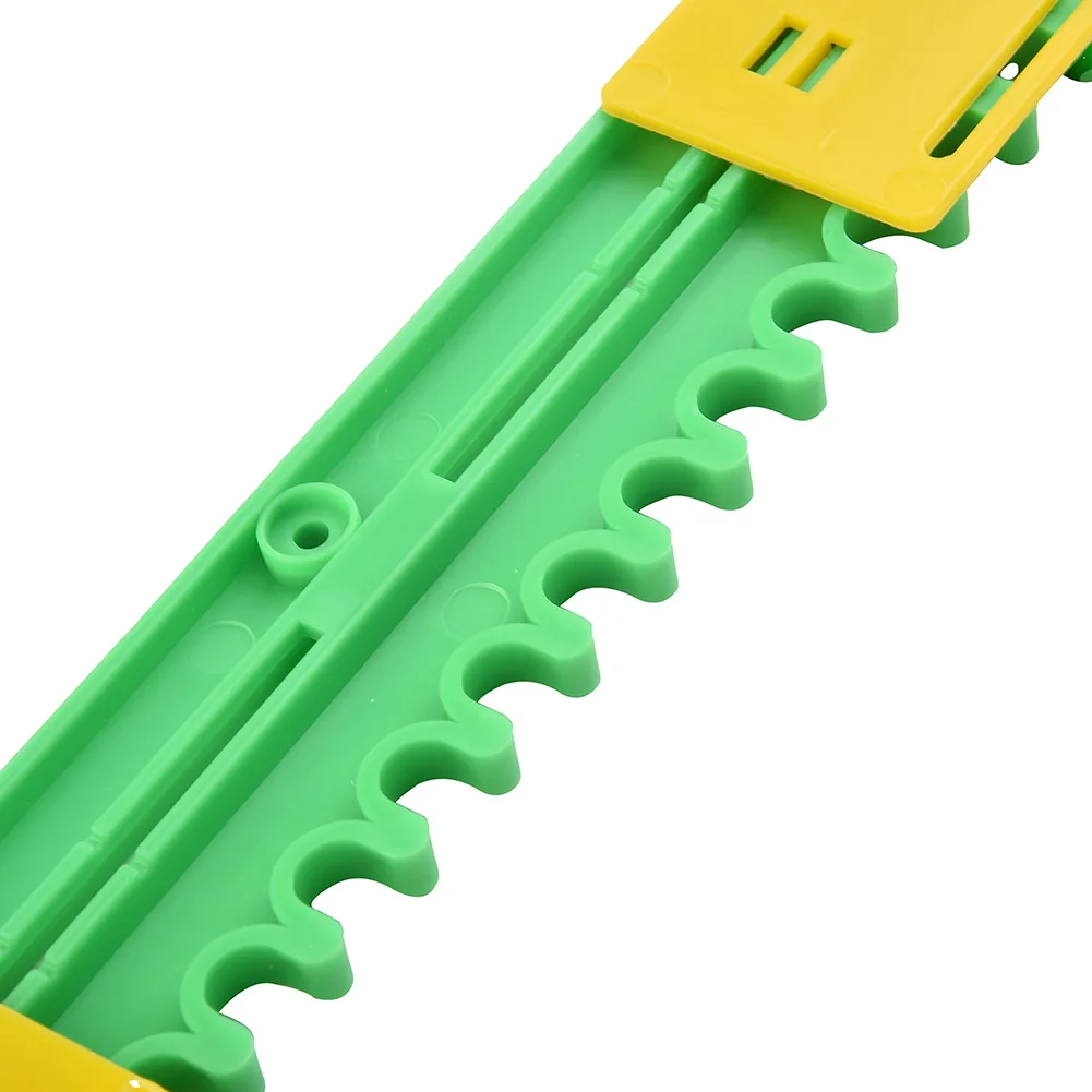 Description Picture 5 of item5pcs Plastic Beehive Door Beekeeping Box Entrance Disc Bee Nest Gate Garden Beekeeping Supplies Beehive Doors Beekeeper Tools