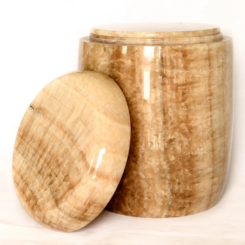 Low Price High Quality Pure Marble Cremation Urn Jar for Daily Use With