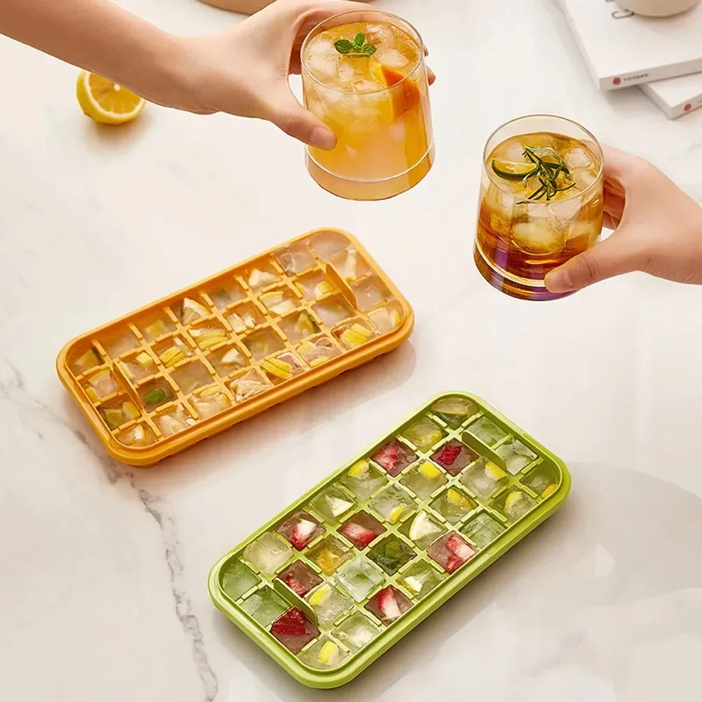 Press Ice Cube Tray with Silicone Lid Food-Grade Ice Mold, Reusable Ball Maker for Cocktail & Home Bar, Large Capacity