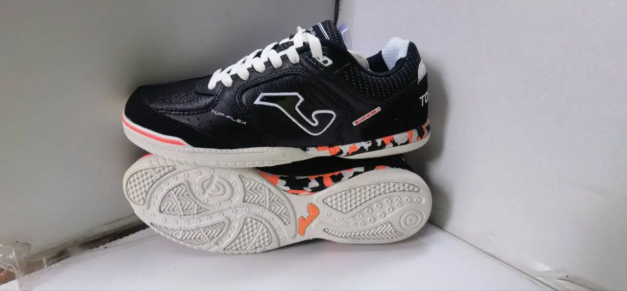 Professional indoor five-a-side football shoes leather non-slip