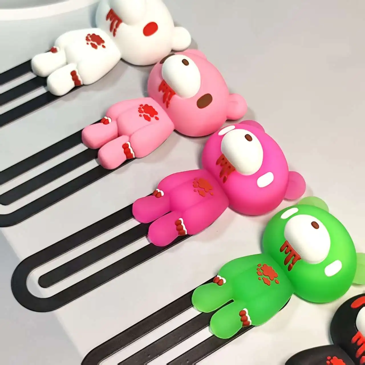 Vibrant Bear Figurine Bookmarks – Whimsical Accessories
