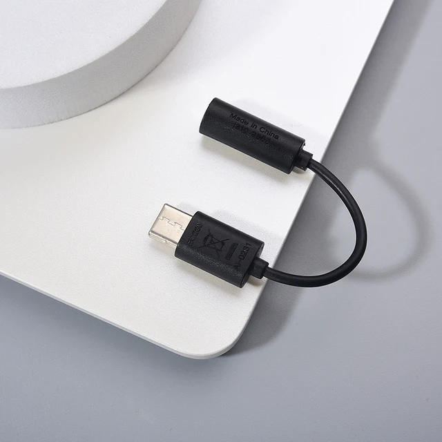 ソニー純正 Xperia USB-TypeC 3.5mmイヤホン 変換ケーブル ソニー純正 Xperia USB-TypeC 3.5mmイヤホン 変換ケーブル