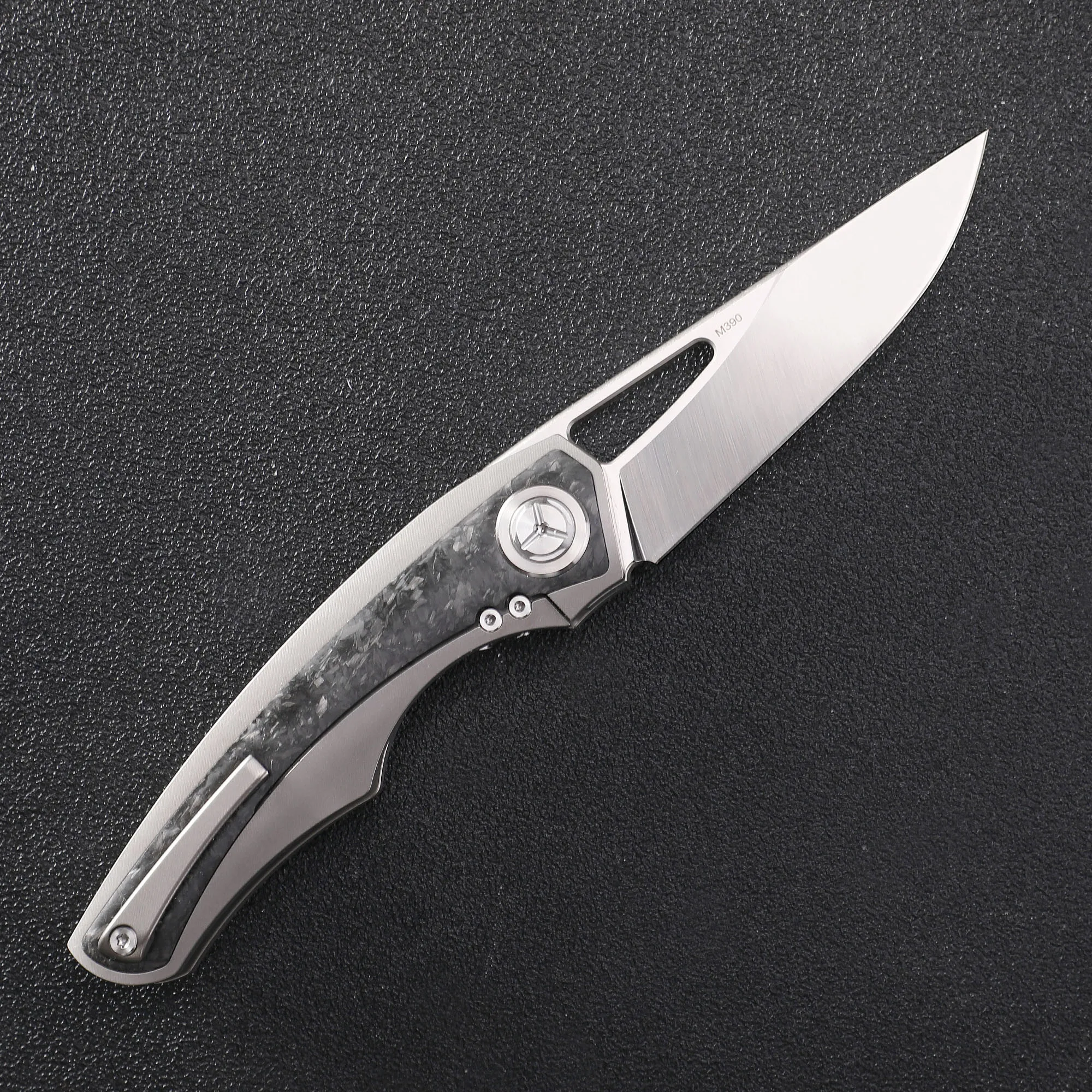 TwoSun TS186 Folding Knife Pocketknife M390 Steel Satin Blade Titanium +Carbon Fiber Handle Outdoor Camping Hunting EDC Tools 2