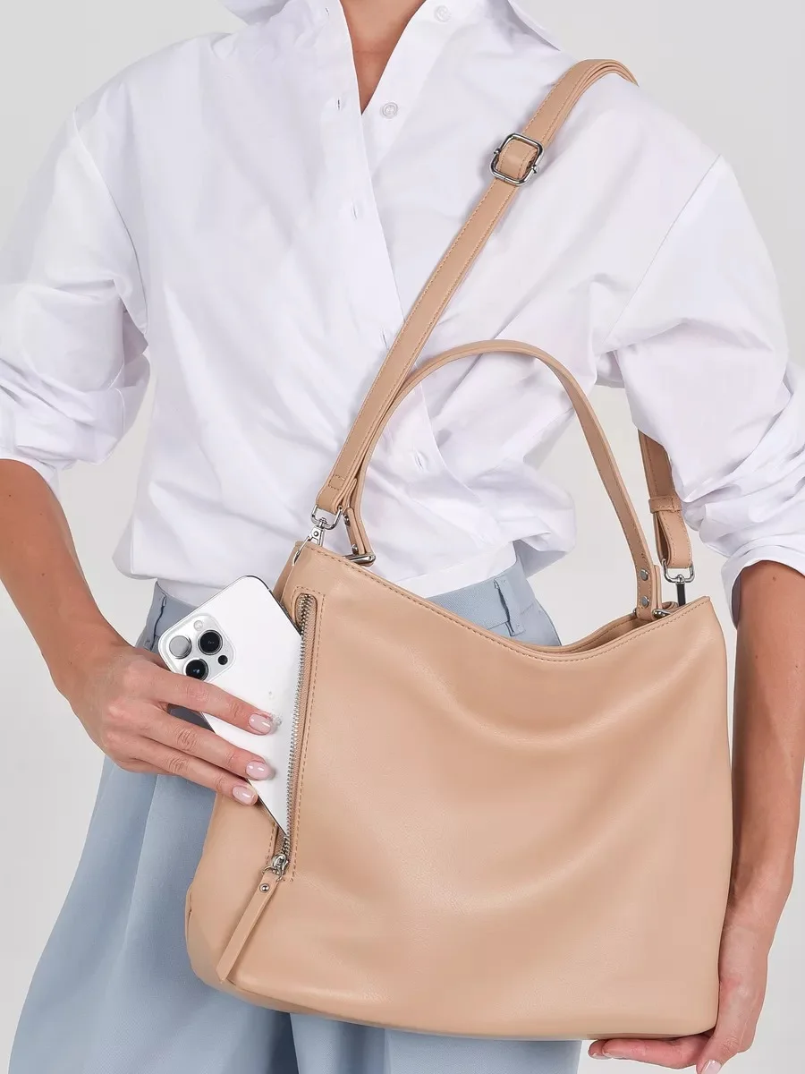 Women's Shoulder Bag Large Capacity Versatile Bucket Bag Classic_voghion.com
