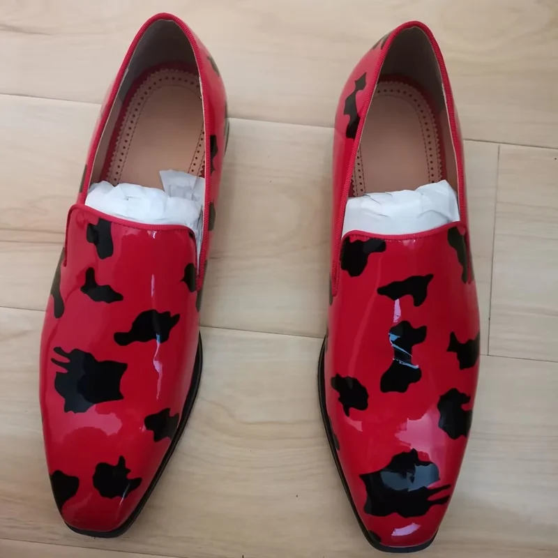 Loafers de couro de patente vermelho loubuten brilhando sapatos de vestido dos homens apartamentos sapatos de casamento de festa de luxo sapatos de grife para homem