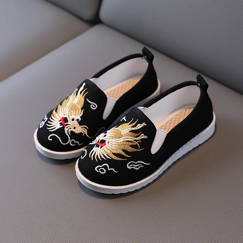 

Teens Boys Canvas Shoes Dragon Embroidered Chinese National Shoes For Children Floral Kids Flats Shoes Perform Dress Shoes New