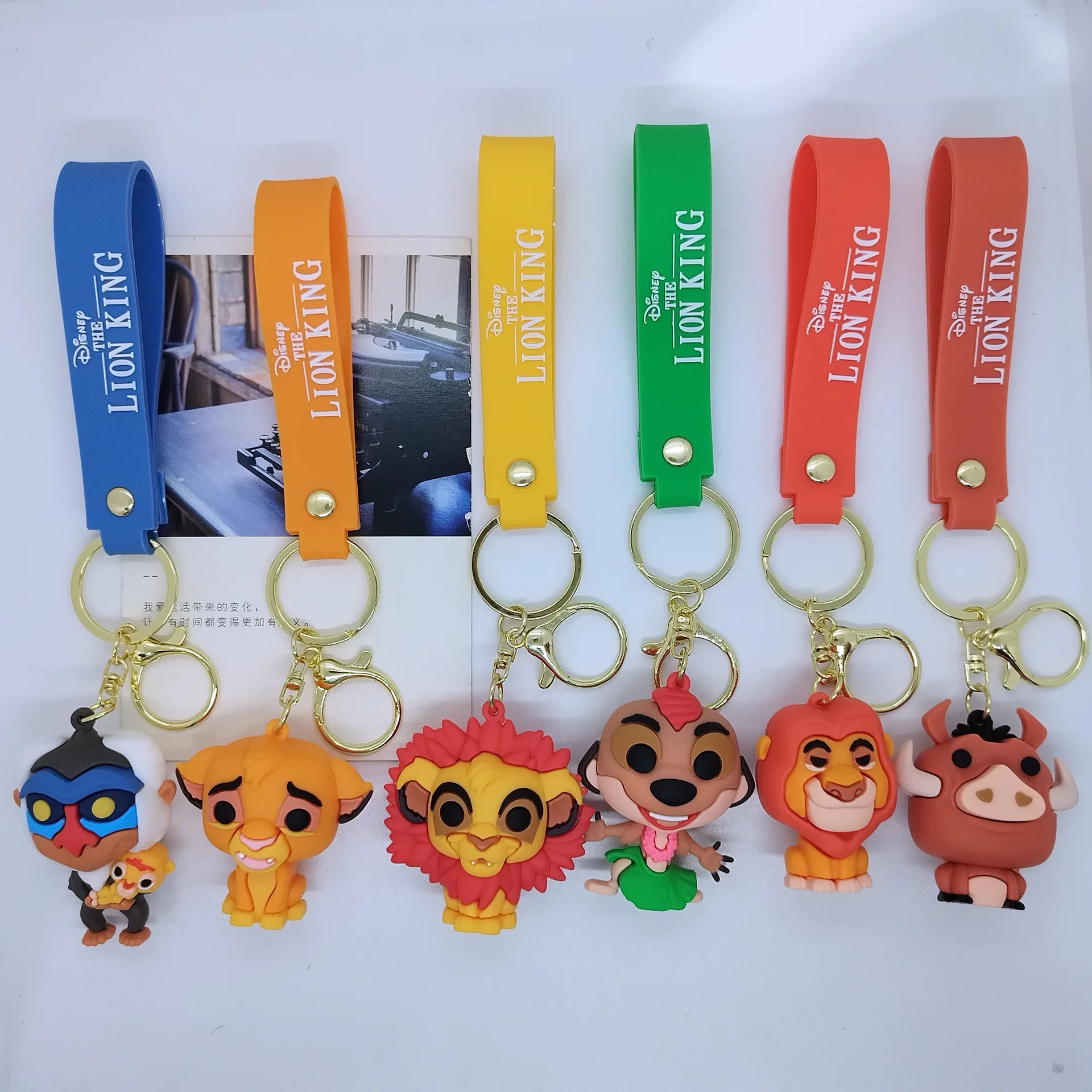 Disney El Rey León Sit-Pack de Diario Plush + Bolígrafo de 6 Colores, Amarillo