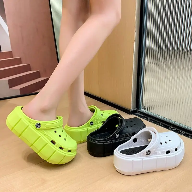 

Designer solid sandals for beach women thick bottom eva slides women's clogs with flatforms mules girls summer beach slippers