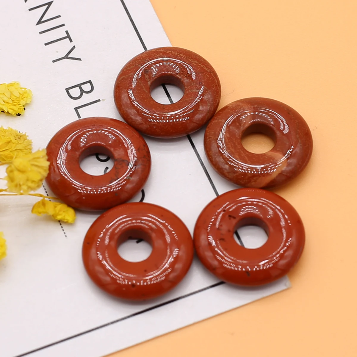 

Hot Big Hole Round Beads Red Stone Charms Natural Stone Agates for Jewelry Making Necklace Earring Accessories