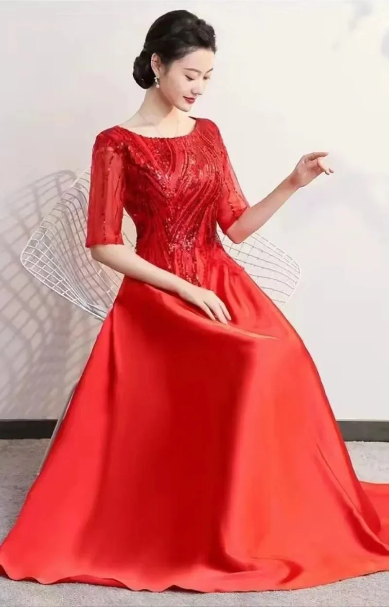 Рисунок 5 - Осеннее женское длинное атласное