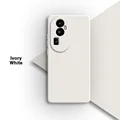 Lvory White