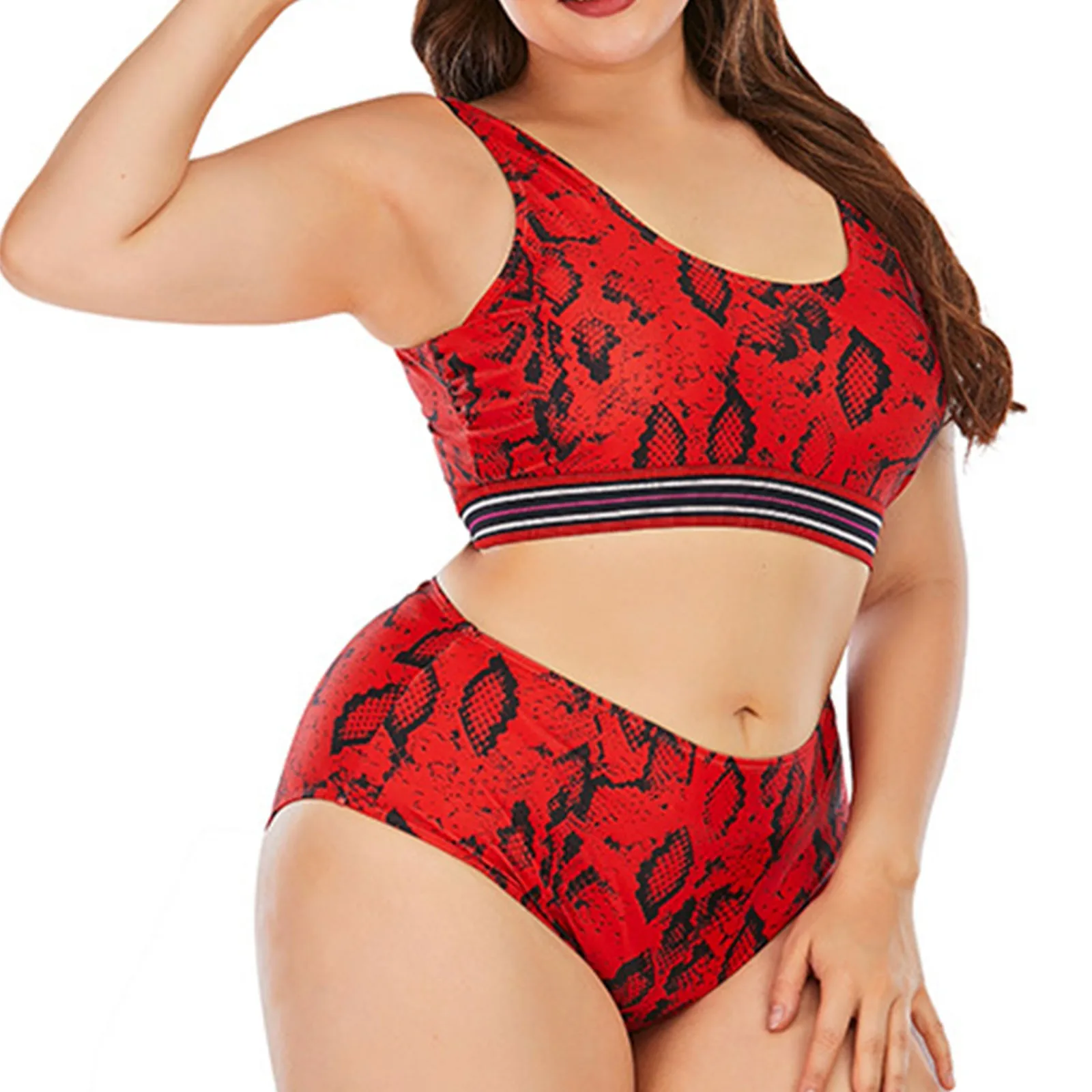 Рисунок 3 - Женский комплект бикини с высокой