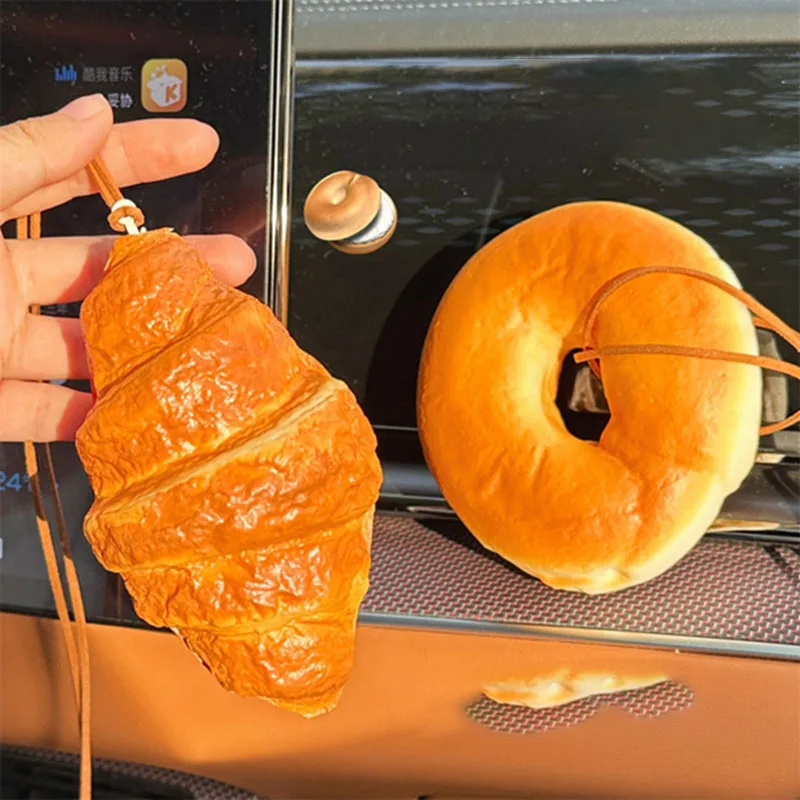 Creative Artificial Bread Simulation Food Keychain Lovely Keychain Cute Backpack Ornaments Pendant Keyring For Bag Jewelry Gifts