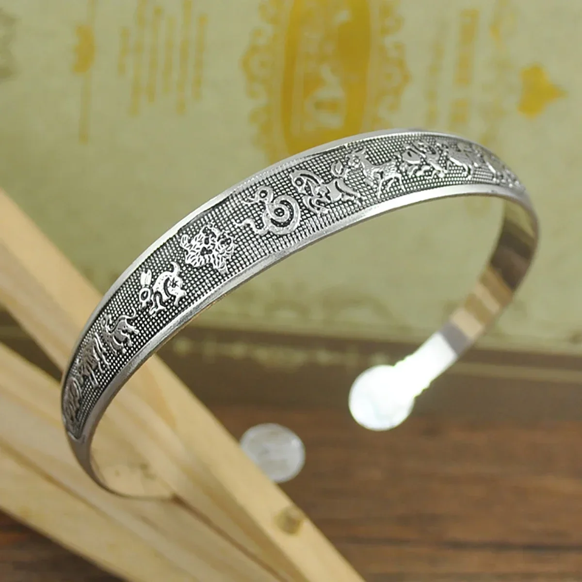 Retro Cuff Bracelet Image 12