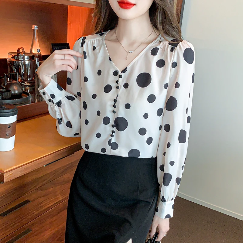 

2024 Autumn Spring V Ncek Long Sleeve Top Female Elegant Luxury Casual Dot Loose Blouse For Women Chiffon Shirts Woman Mq191