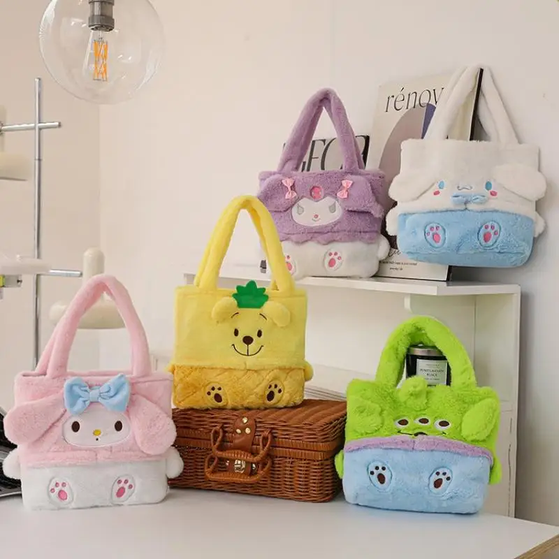 

Kawaii Sanrio Hellokitty Plush Handbag Kuromi Cinnamoroll Pochacco Cute Storage Fashion Anime Student Winter Storage Toys Girls