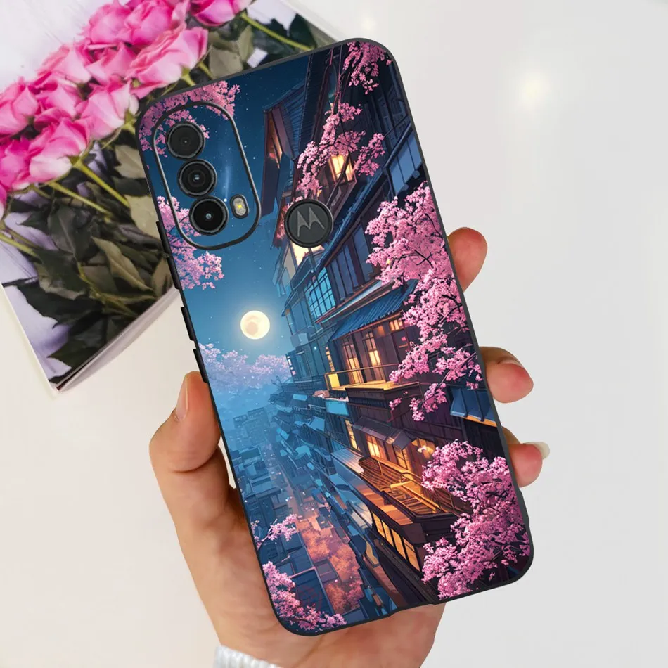 Fashionable Black Silicone Phone Case with Cool Pattern Design